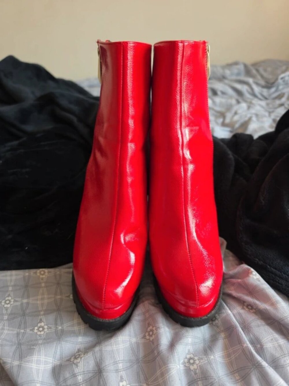 Fashionable cherry 🍒 red high ankle boots.